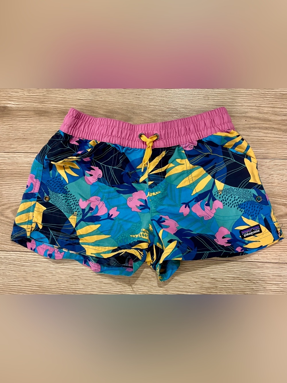 Patagonia Girls Costa Rica Baggies Shorts XL
